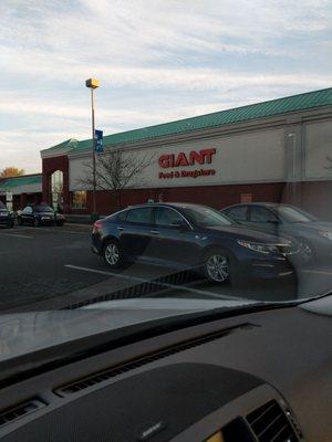 GIANT Food Stores Pharmacy