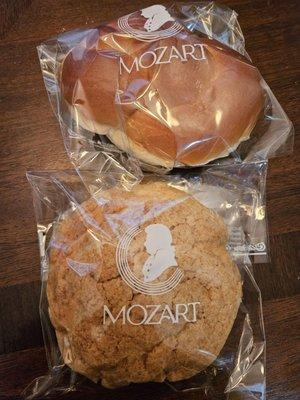 Mozart buns