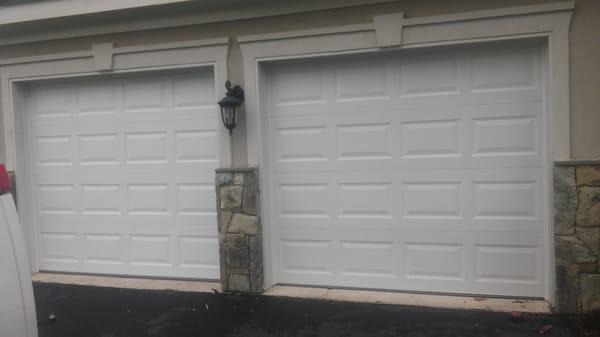 8 x 7 Amarr Stratford 1000 Garage Doors