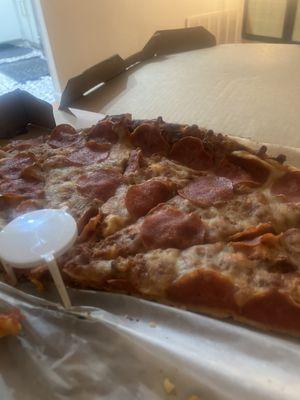 Round Table Pizza