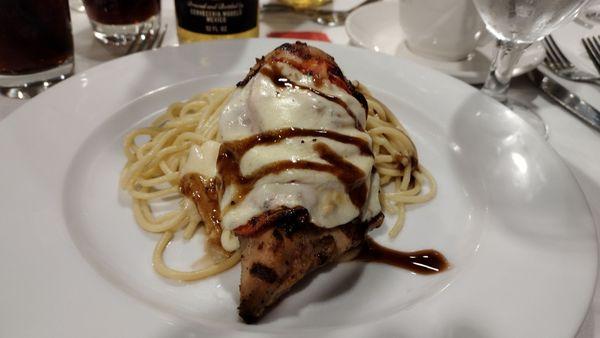 Chicken dish with mozzarella and pasta