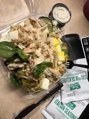 Rotisserie chicken salad w/egg