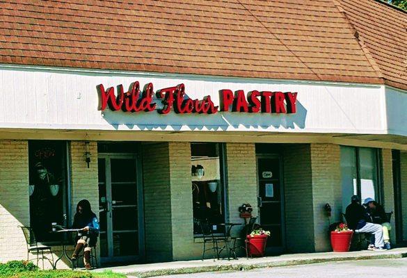 WildFlour Pastry