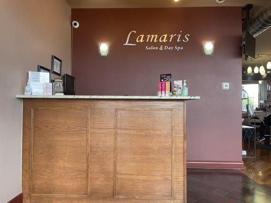 Lamaris Salon & Day Spa