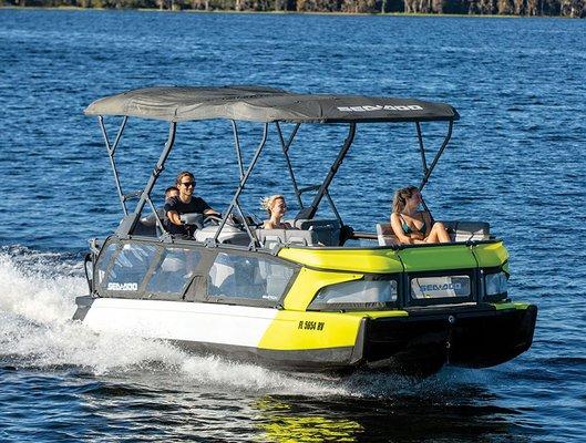 Rent the new 2022 Seadoo Switch Pontoon for just $150 / hr