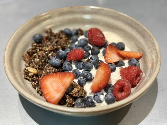 Cascara Granola & Fresh Fruit Parfait