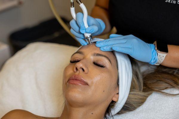 Get glowing in 30 minutes with the DiamondGlow facial.