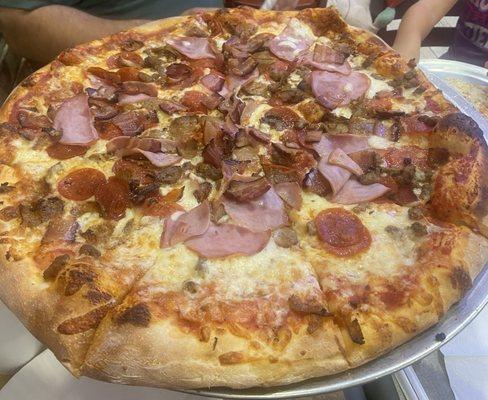 Meat pizza