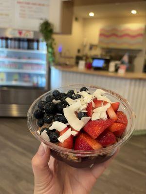 Acai bowl