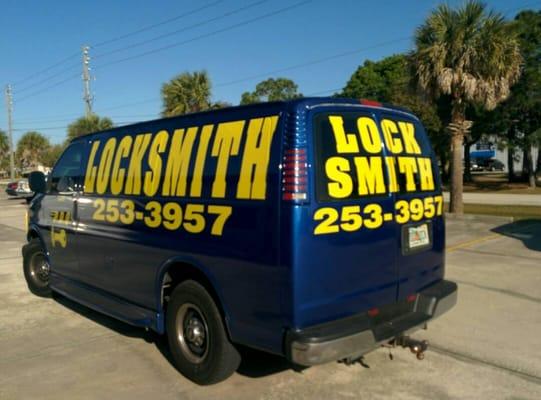 P.D.Q. Locksmith van