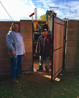 All Pro Fence Crew Fred & Jose