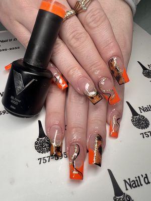 Valentino nails , cheetah