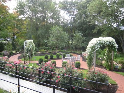 The garden at the Sawtelle Family Hospice House