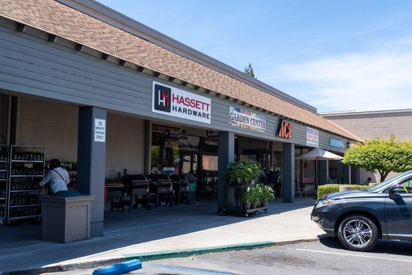 Hassett Hardware in the Woodside Plaza next to Lucky's grocery, parking