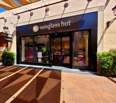 Sunglass Hut