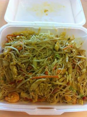 Singapore noodles minus bell peppers