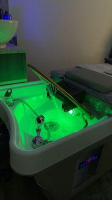 our head spot bed changes color, very relaxing as you lay to get your treatment.