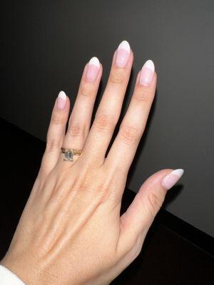 Dip French mani cure