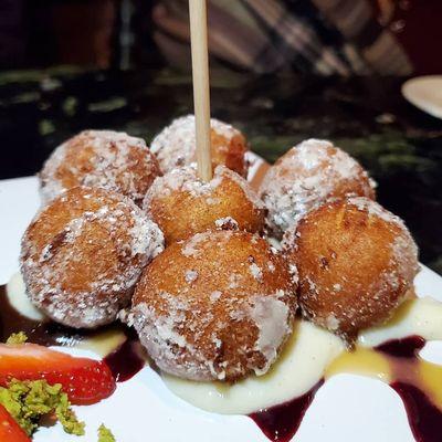 Beignets are always a good idea! Finish your meal with these French delights! Photo by: Write on Ruby