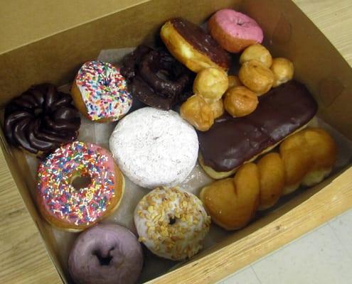 Donut box