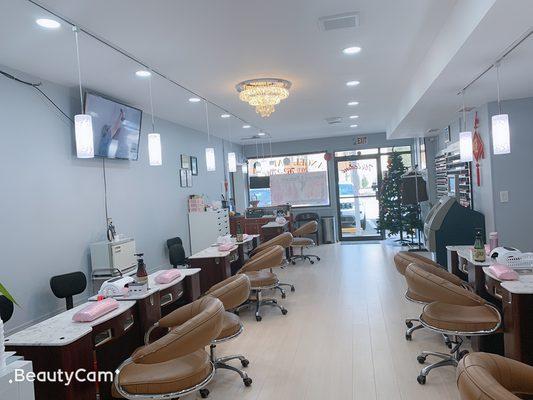 manicure room