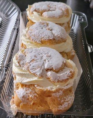 Cream puffs