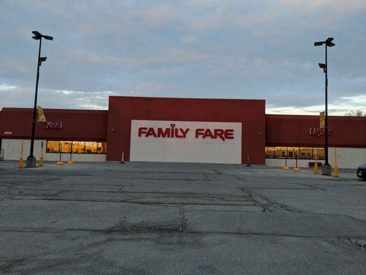 Family Fare Supermarket