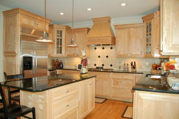 Cabinets & Granite Countertop