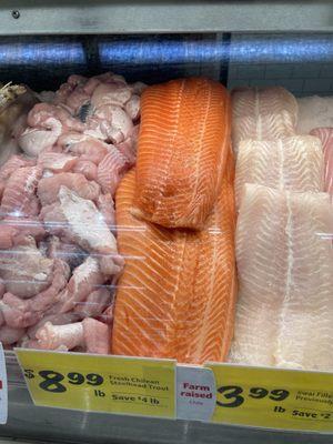 Salmon price per pound October 2024