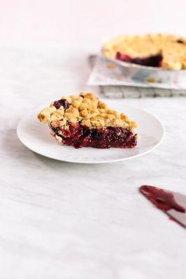 Delicious fruit pie with crumb from Bean & Pie