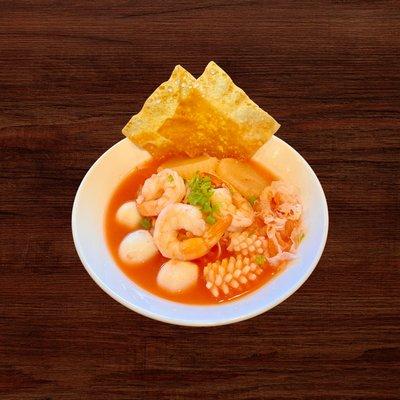 Yen Ta Fo Ta Lay (Thin rice noodles and seafood in pink soup)