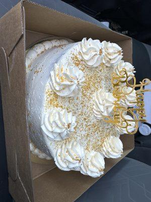 10" carrot cake