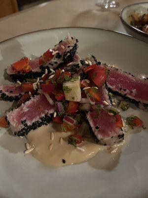 Seared tuna