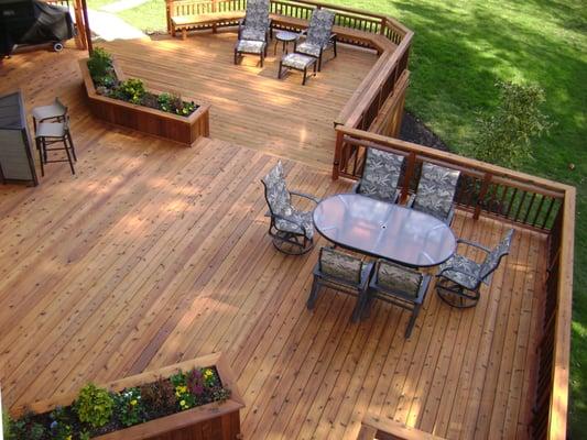 Deck Cleaning and Sealing