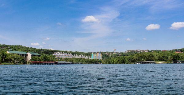 Beside the Shores of Table Rock Lake - Branson's Nantucket Resort