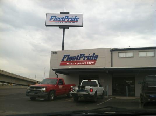 Fleetpride storefront. Fleetpride supplies hydraulic pump supplies and clutches for my wreckers. Talk to James, he's awesome.