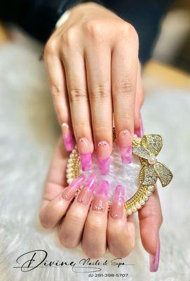 Divine Nails & Spa