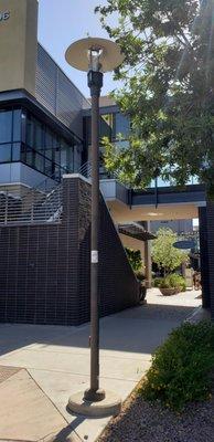 Associated Business Brokers entrance, either take the stairs on the South (Left in the picture) or elevator on the North (Right in the pic).