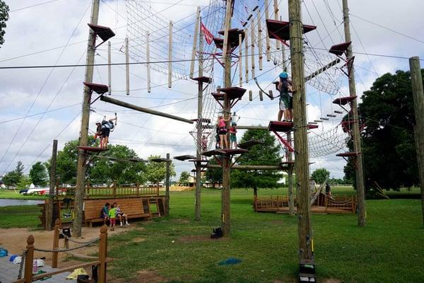 Fantastic ropes course (the Pirate Ship)