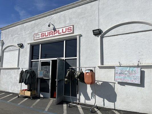 Mountain View Surplus