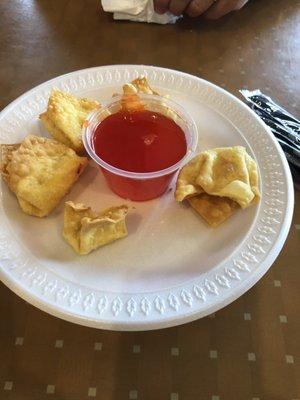 Crab rangoons