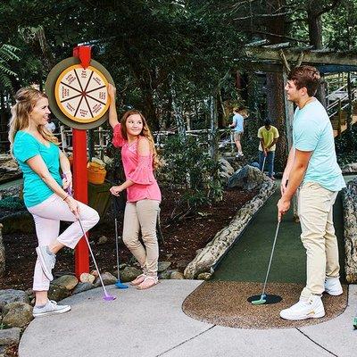 Ripley's Davy Crockett Mini-Golf