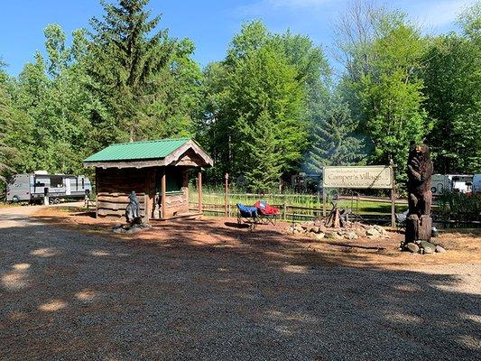 CAMPERS VILLAGE -CENTRAL NEW YORK'S PREMIER OUTDOOR SHOWROOM!!