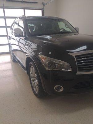 Infiniti QX56