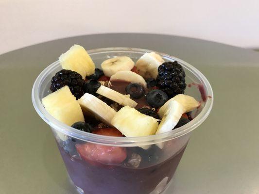 ACAI Bowls! High in antioxidants and vegan-dairy free too!