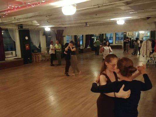 Weekly Tango Class in Dardo Galletto Studios