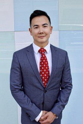 Johnson Lee, MD - Board Certified Plastic Surgeon