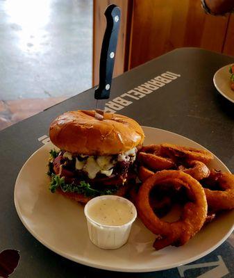 Chipotle Cream Cheese Burger w/rings!