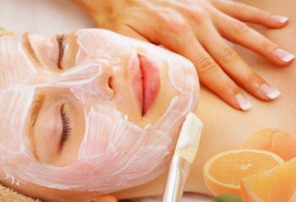 Vitamin C Brightening Facial