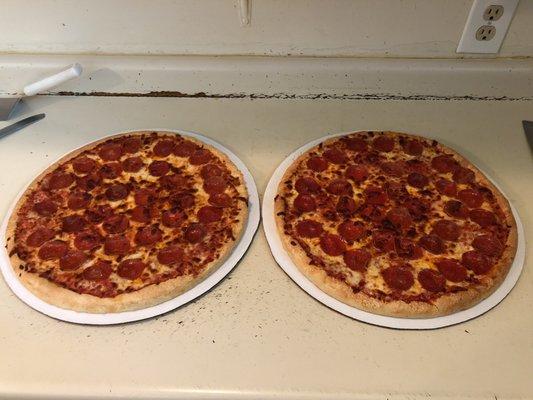 Pepperoni pizzas yummy!!